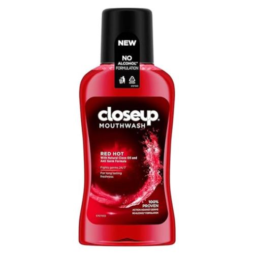 Closeup Mouthwash Red Hot 300Ml